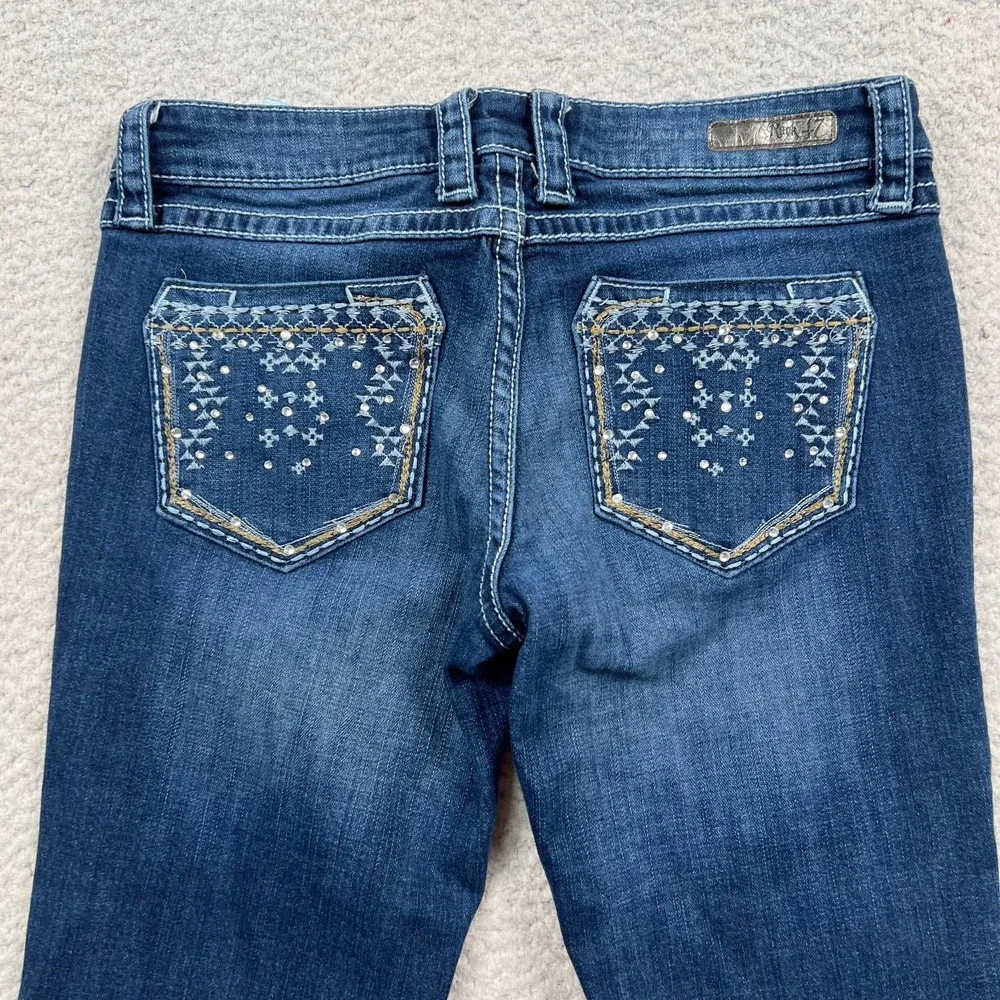 Wrangler Rock 47 Jeans Womens 27x34 *28x32 Ultra‎ Low Rise Boot Cut Embroidered